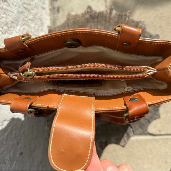 FOSSIL MINI BUCKET WOVEN TOTE - Picture 6 of 9